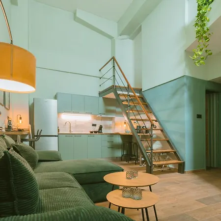Loft Living Apartment *